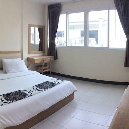 Nana Best Inn Bangkok Zewnętrze zdjęcie